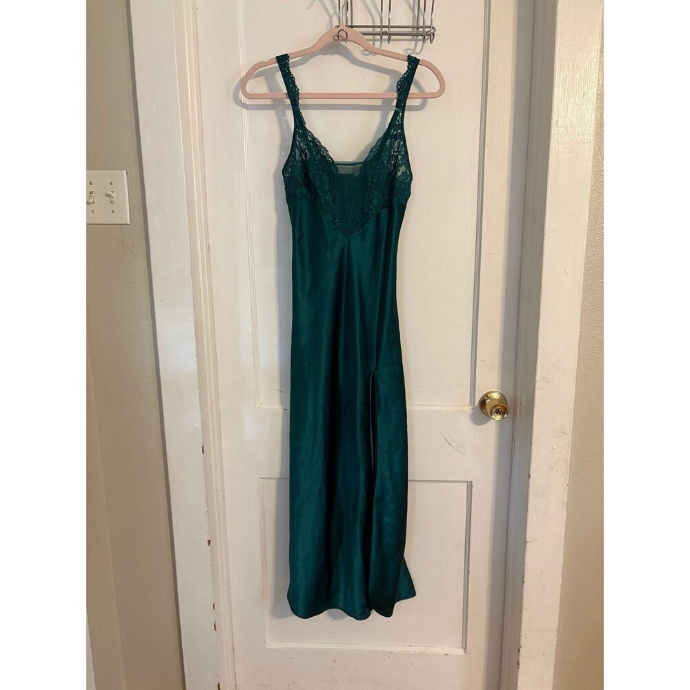 Vintage Victoria Secret Green Lace Satin Midi Slip dress size P small